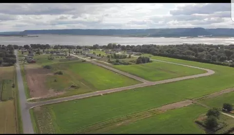 0 Rivendell #LOT 77, Onalaska, WI 54650