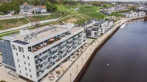 1902 N Commerce #303, Milwaukee, WI 53212