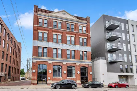1017 S 2nd #306, Milwaukee, WI 53204