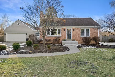 8331 N Poplar, Fox Point, WI 53217