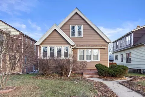 3260 N 50th, Milwaukee, WI 53216