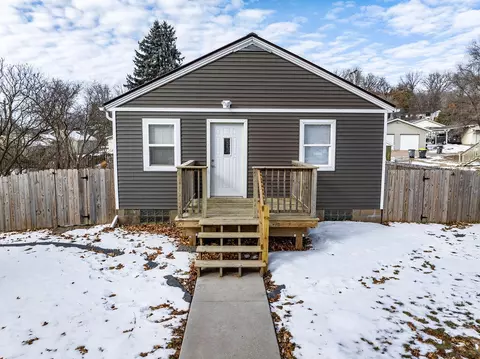 412 Long Coulee, Holmen, WI 54636