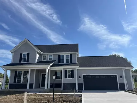 w193n4980 Rosemary, Menomonee Falls, WI 53051