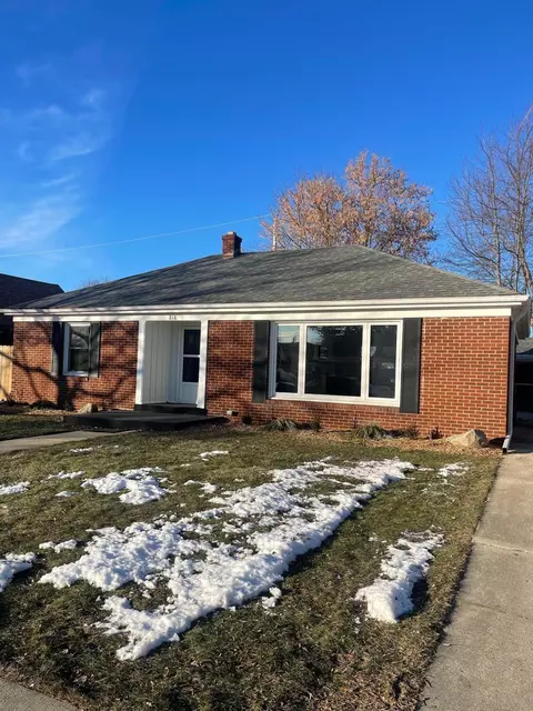 818 Willmor, Racine, WI 53402
