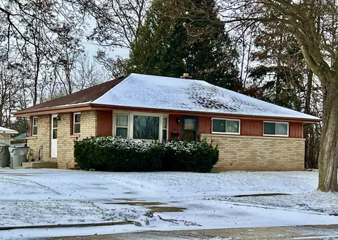 6655 N 84th, Milwaukee, WI 53224