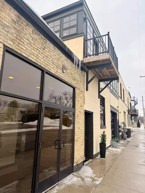 220 N 7th #4, Manitowoc, WI 54220