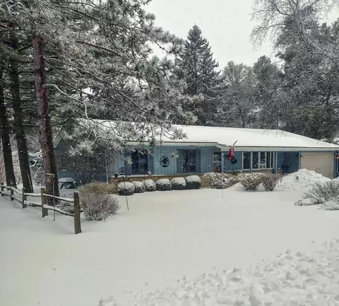 5010 S 8th, Wilson, WI 53081