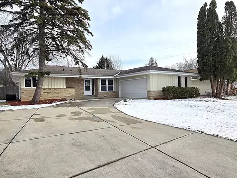7448 N 90th, Milwaukee, WI 53224