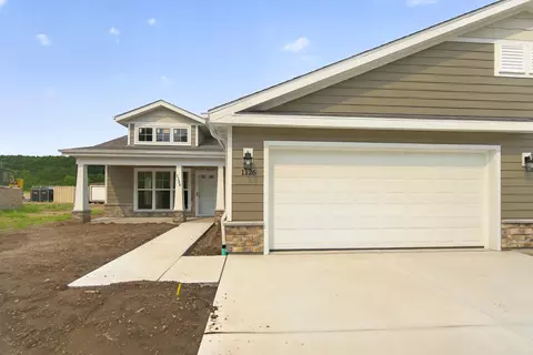 1126 Harbor, West Bend, WI 53095