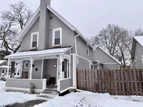 253 Mill, Winona, MN 55987
