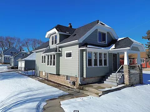 2175 S 63rd, West Allis, WI 53219