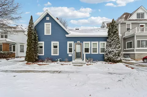 50 E State, Hartford, WI 53027