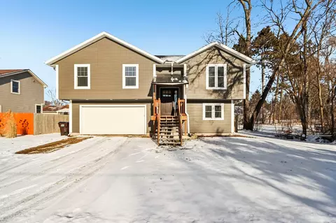 w1018 Larkspur Road, Bloomfield, WI 53128