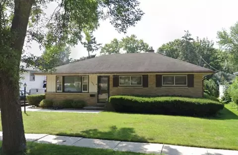 10525 W Rae, Milwaukee, WI 53225