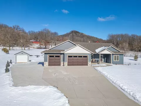 w7306 Sylvester Road, Holland, WI 54636