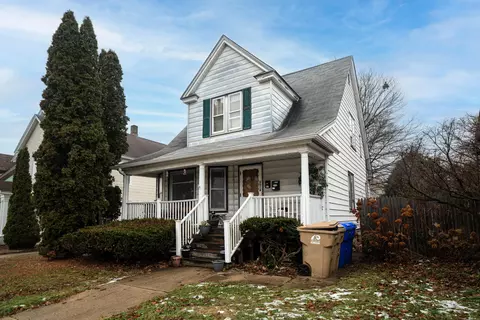 6914 22nd, Kenosha, WI 53143