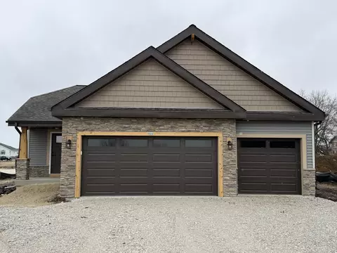 622 Drumlin, Cambridge, WI 53523