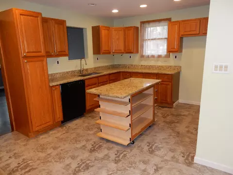 6026 W Stack, Milwaukee, WI 53219