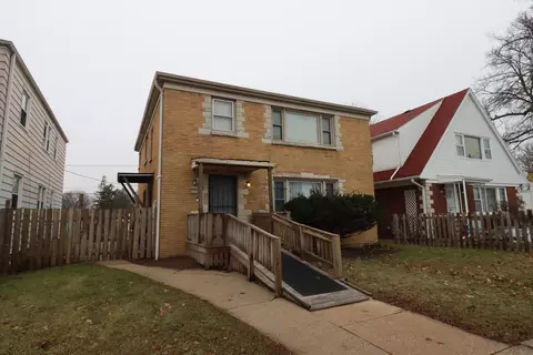 5269 N Sherman, Milwaukee, WI 53209