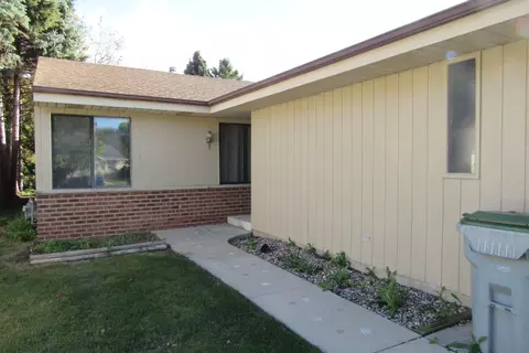 4158 S 14th, Milwaukee, WI 53221