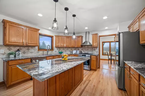 3504 Canada Goose, Racine, WI 53403