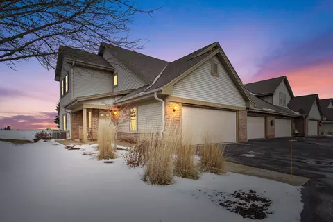 w170n5574 Ridgewood, Menomonee Falls, WI 53051