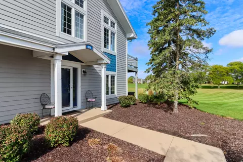658 Geneva National, Geneva, WI 53147