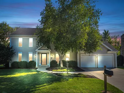 3703 Canada Goose, Racine, WI 53403
