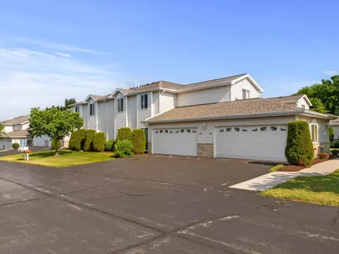 4026 Hazelnut, Sheboygan, WI 53081