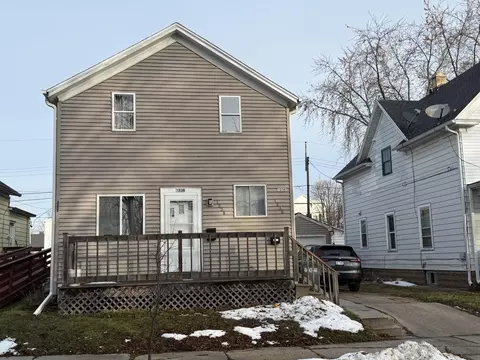 1236 Trimberger #1238, Sheboygan, WI 53081