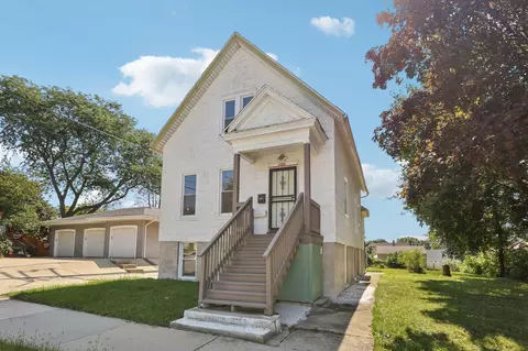 1509 Pine, South Milwaukee, WI 53172