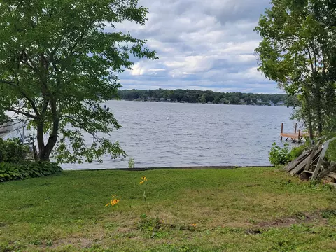 3505 South Shr, Delavan, WI 53115