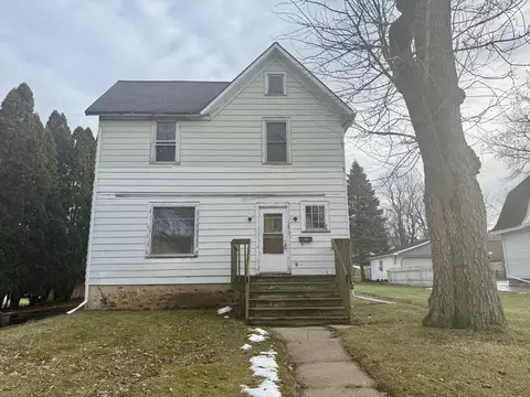 252 S Walnut, Mayville, WI 53050