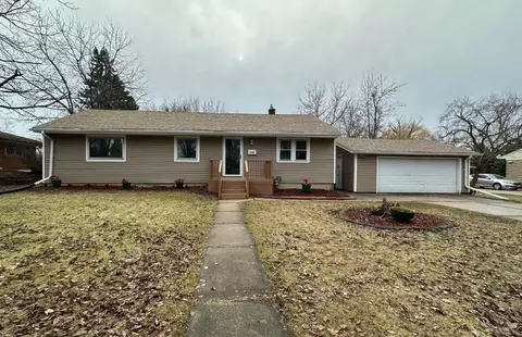 1509 W Ramsey, Milwaukee, WI 53221