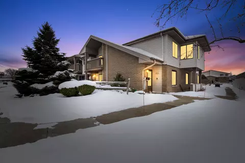 w177n9766 Riversbend, Germantown, WI 53022