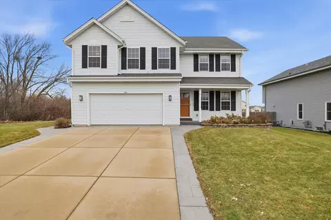 900 E Randy, Oak Creek, WI 53154