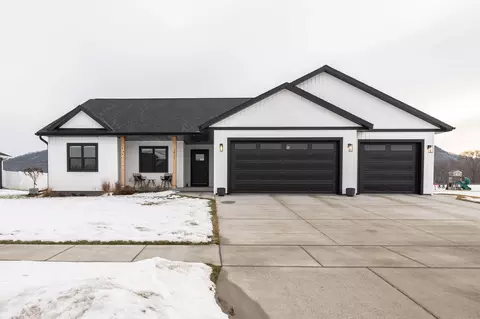 3311 Horton, Holmen, WI 54636