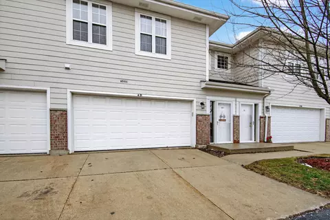 6551 Meadowlands #4D, Pleasant Prairie, WI 53158