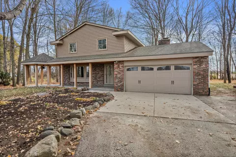 11693 Sherman, Cedarburg, WI 53012