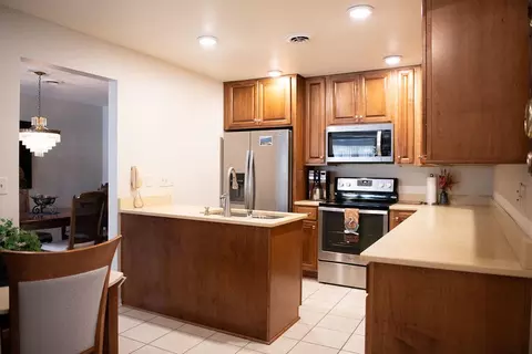 1040 Prairie #23, Mount Pleasant, WI 53406