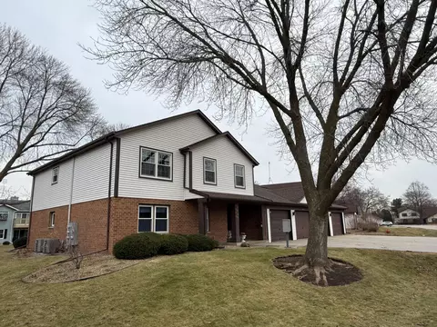 4228 80th, Kenosha, WI 53142