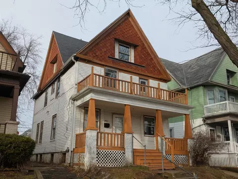 2631 N Richards, Milwaukee, WI 53212