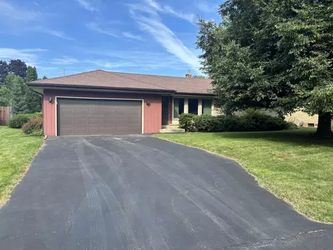 7658 N Delta, Milwaukee, WI 53223