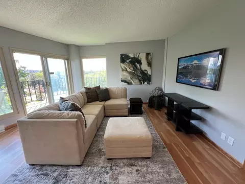 333 N N Lk #507, Oconomowoc, WI 53066