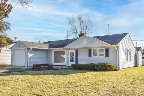 5721 W Thurston, Milwaukee, WI 53218