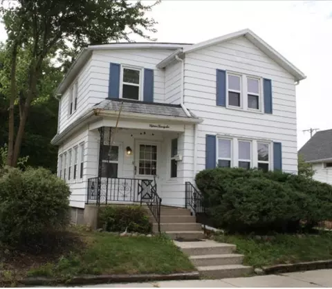 1526 Chatham, Racine, WI 53402