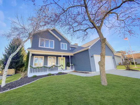 4327 29th, Kenosha, WI 53144