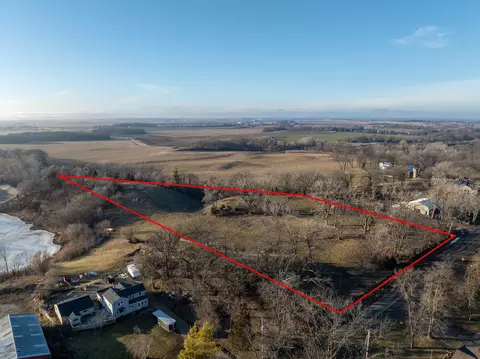 n207 Lange Road, Bloomfield, WI 53128
