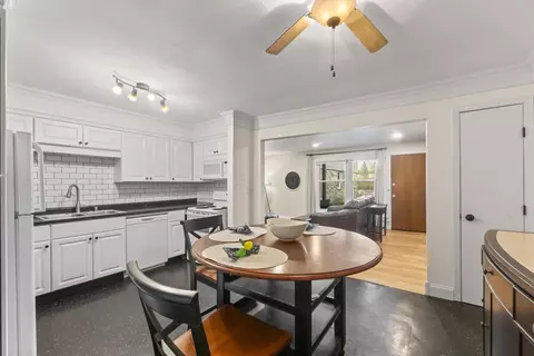n114w16680 Crown #9, Germantown, WI 53022