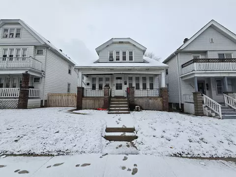2657 S 15th #2657A, Milwaukee, WI 53215